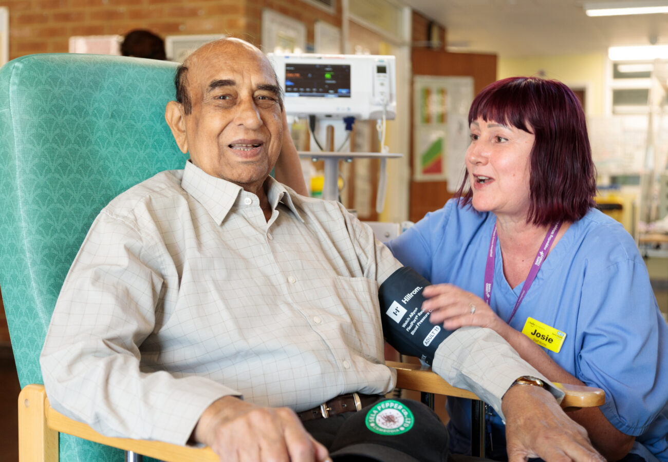 Patient Kanti and nurse Josie at the Connaught Day Centre at Whipps Cross Hospital